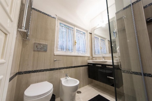 Margutta's Garden image 9